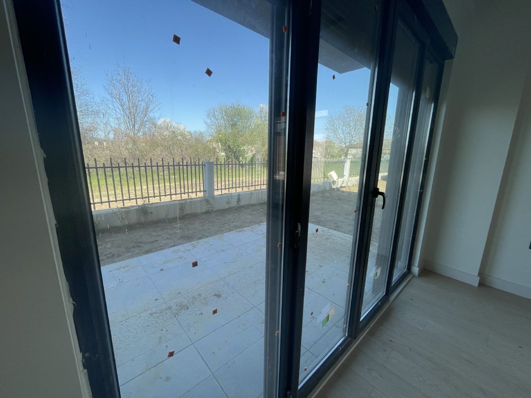 DÜZCE MERKEZ AKINLARDA 4+1 İKİZ SATILIK LÜX VİLLALAR