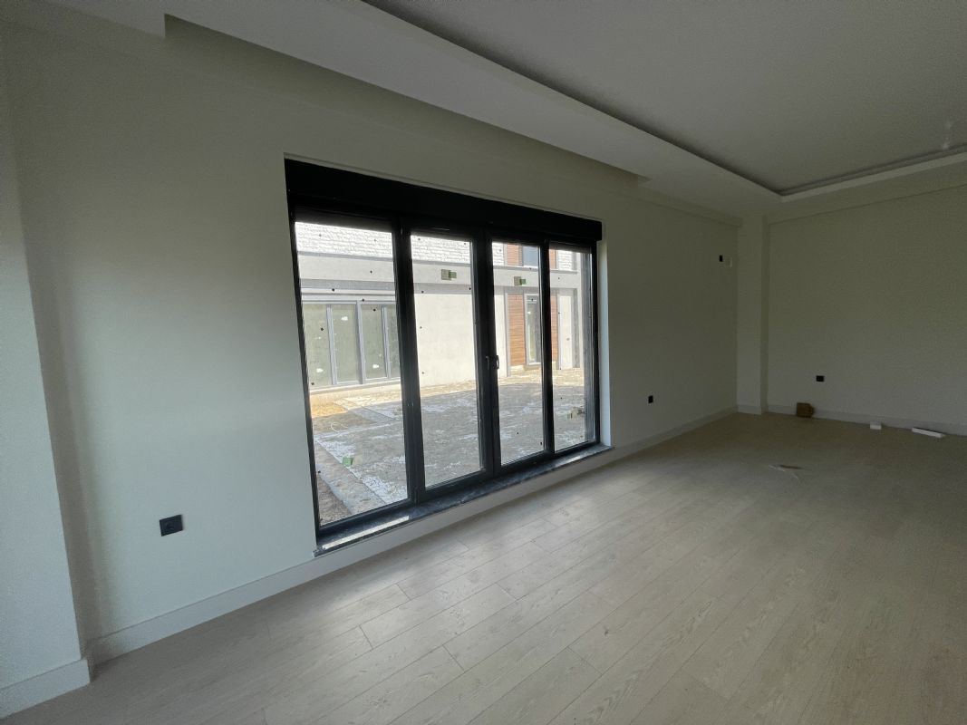 DÜZCE MERKEZ AKINLARDA 4+1 İKİZ SATILIK LÜX VİLLALAR