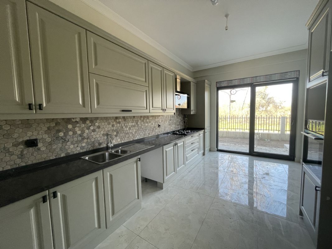 DÜZCE MERKEZ AKINLARDA 4+1 İKİZ SATILIK LÜX VİLLALAR