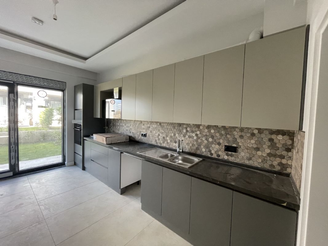 DÜZCE KUYUMCUHACIAİLDE SATILIK OTURUMA HAZIR 4+1 LÜX VİLLALAR