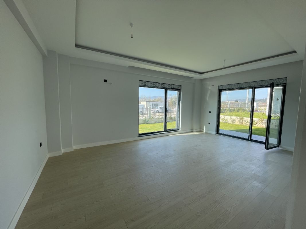 DÜZCE KUYUMCUHACIAİLDE SATILIK OTURUMA HAZIR 4+1 LÜX VİLLALAR