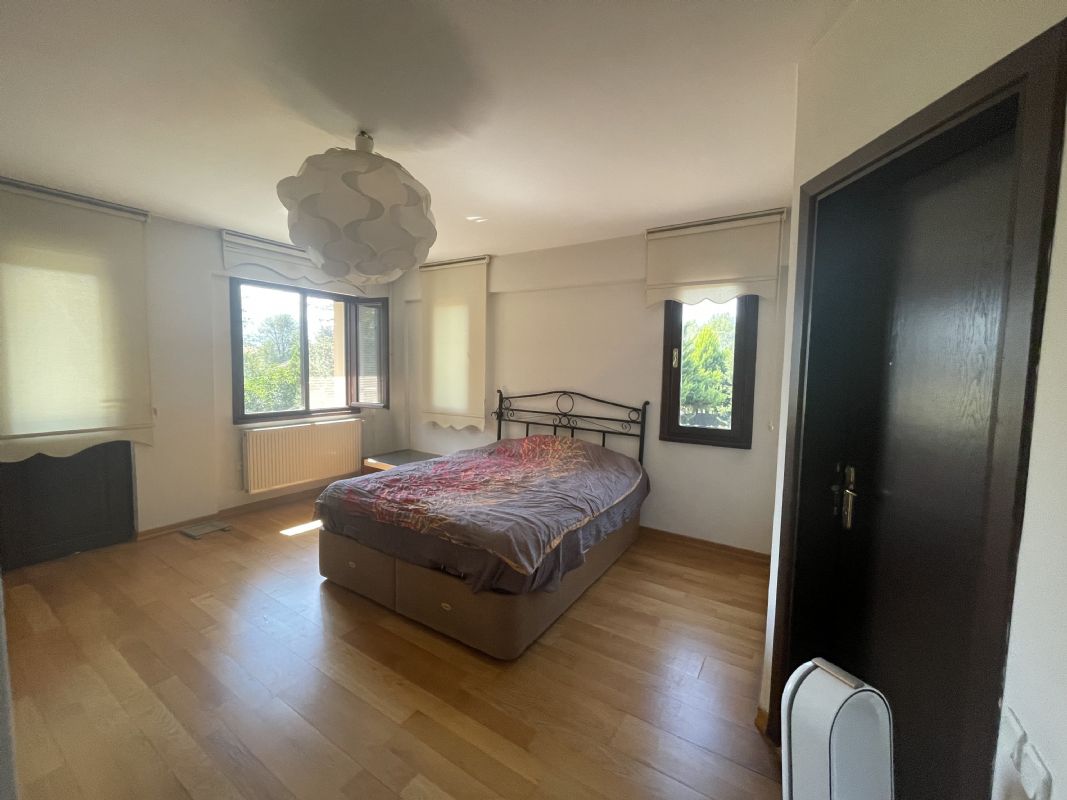 DÜZCE MERKEZ GÜMÜŞPINARDA SATILIK MÜSTAKİL 3+1 VİLLA