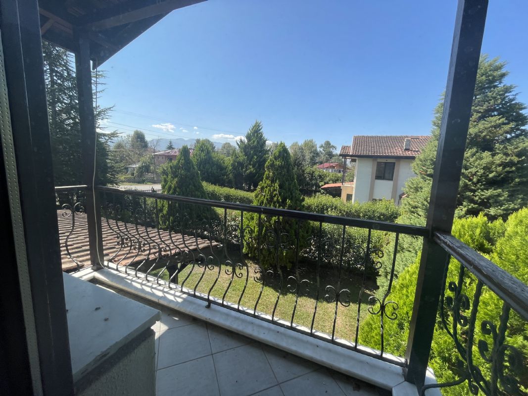 DÜZCE MERKEZ GÜMÜŞPINARDA SATILIK MÜSTAKİL 3+1 VİLLA
