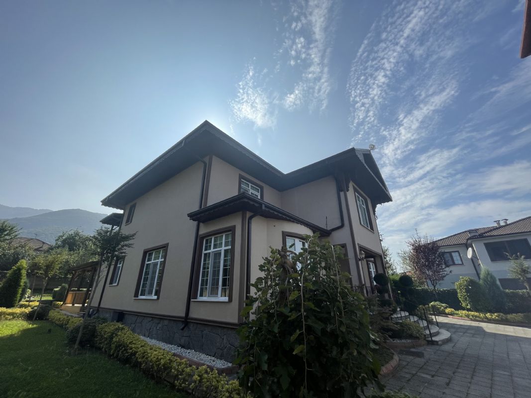 DÜZCE MERKEZ ?AYDPINPINAR KÖYÜNDE  SATILIK 5+2 350 M2 SATILIK V