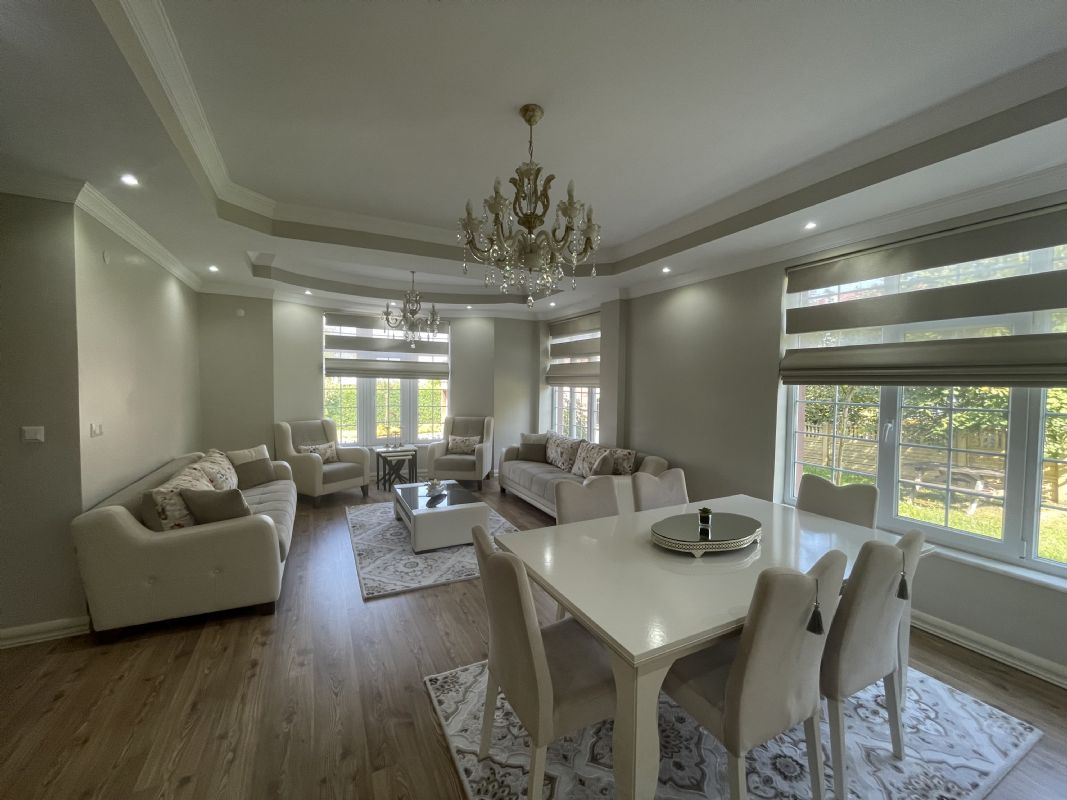 DÜZCE MERKEZ ?AYDPINPINAR KÖYÜNDE  SATILIK 5+2 350 M2 SATILIK V