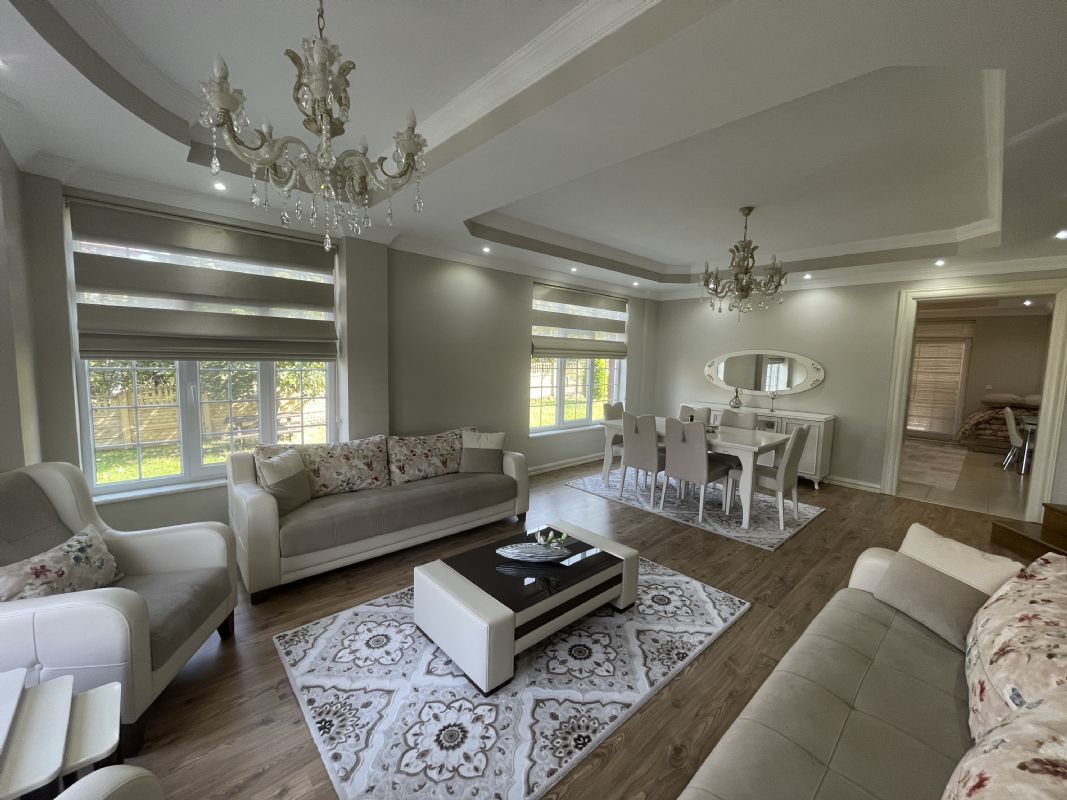 DÜZCE MERKEZ ?AYDPINPINAR KÖYÜNDE  SATILIK 5+2 350 M2 SATILIK V