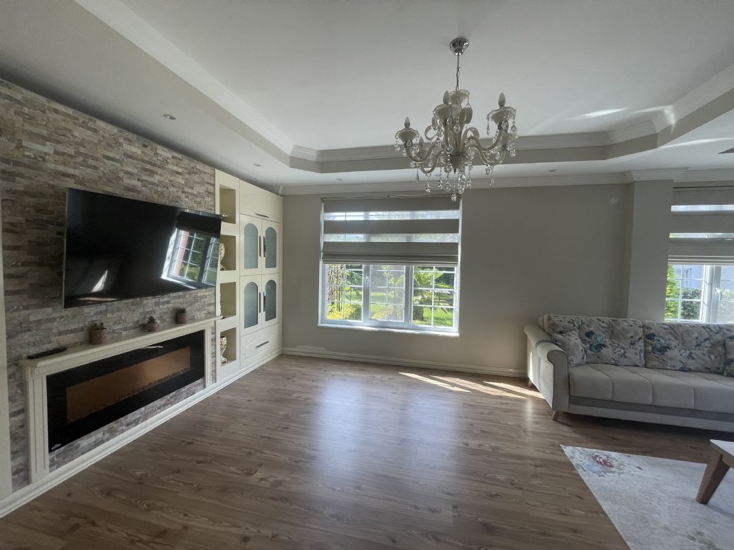 DÜZCE MERKEZ ?AYDPINPINAR KÖYÜNDE  SATILIK 5+2 350 M2 SATILIK V