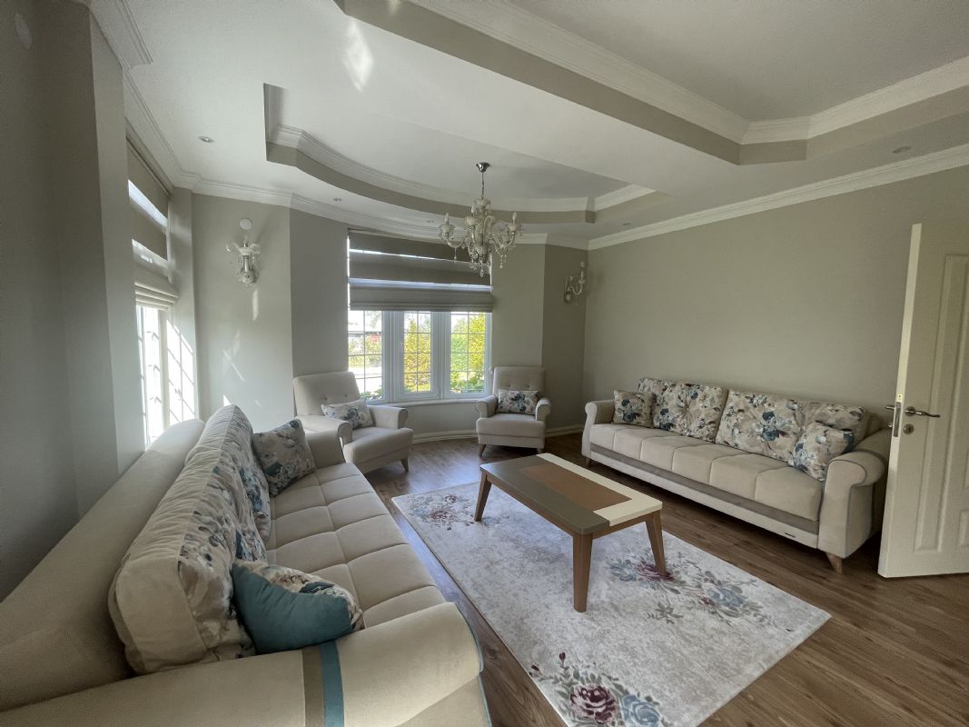 DÜZCE MERKEZ ?AYDPINPINAR KÖYÜNDE  SATILIK 5+2 350 M2 SATILIK V