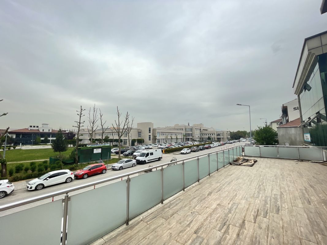 DÜZCEM MERKEZ VALİLİK YANINDA KOMPLE SATILIK BİNA