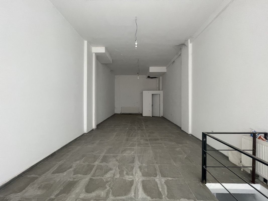 DÜZCE MERKEZ ŞEREFİYE DE ANA CADDE YAN CEPHE SATILIK DÜKKAN