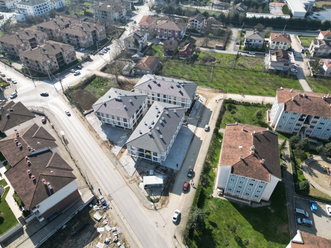 DÜZCE MERKEZ KOÇYAZI MAH CAD ÜSTÜNDE SATILIK DÜKKAN MAĞAZA