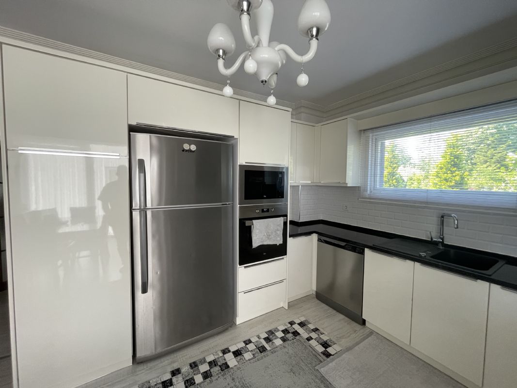 DÜZCE GÜMÜŞPINAR MAH SATILIK 4+2 SİTE İÇİNDE SATILIK VİLLA