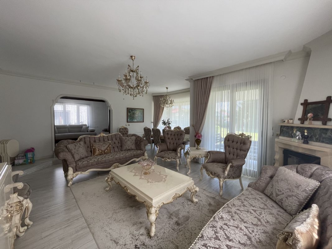 DÜZCE GÜMÜŞPINAR MAH SATILIK 4+2 SİTE İÇİNDE SATILIK VİLLA