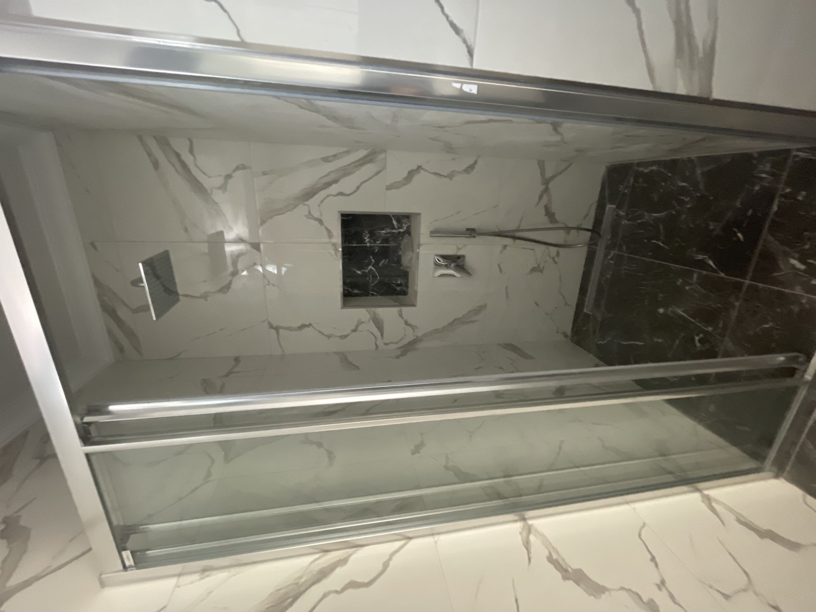 DÜZCE MERKEZ KUYUMCU HACIALİDE SATILIK KÖŞE 4+1 LÜX VİLLA