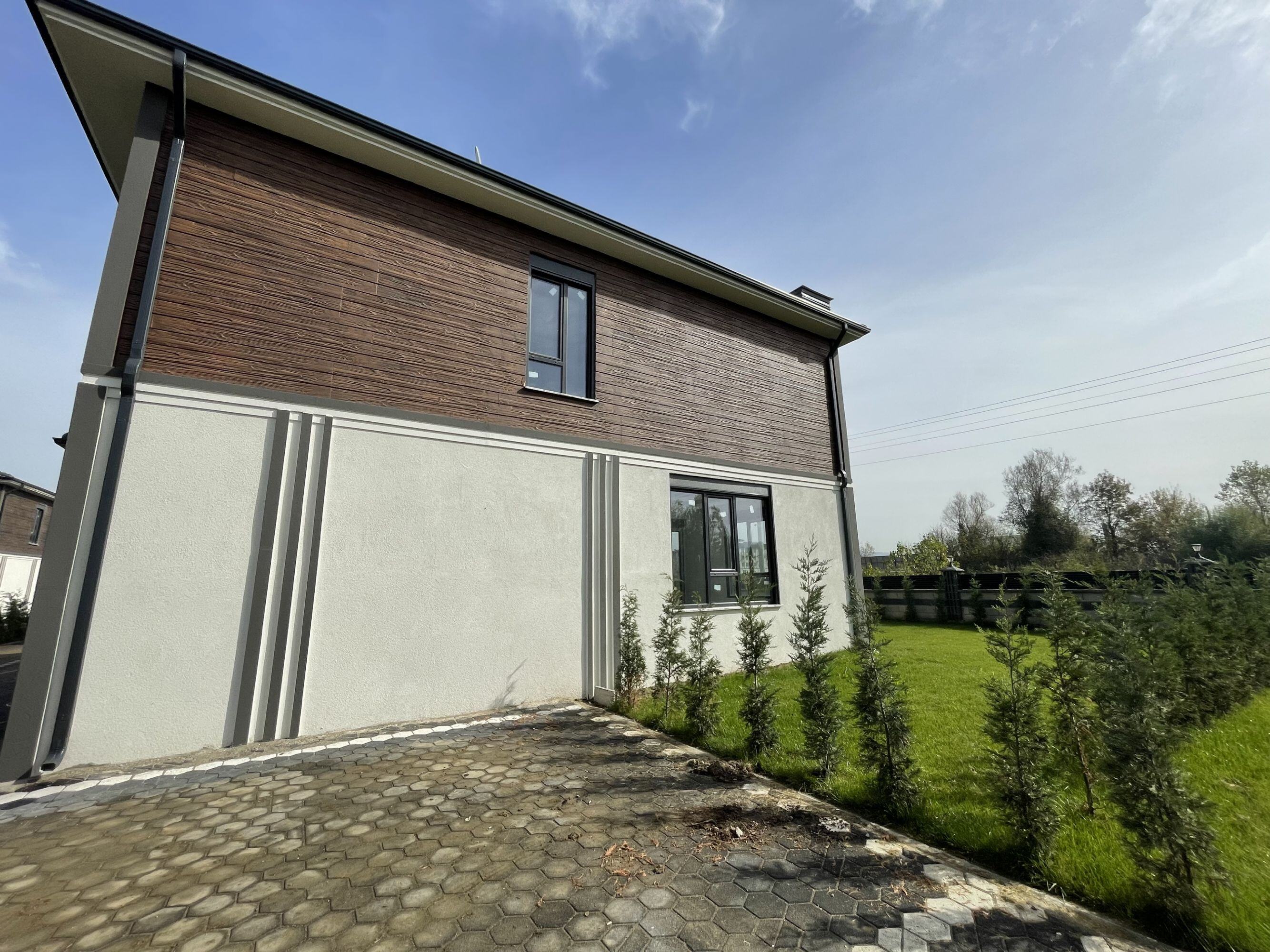 DÜZCE MERKEZ YAHYALAR MAH SATILIK TEKİL 4+1 VİLLA