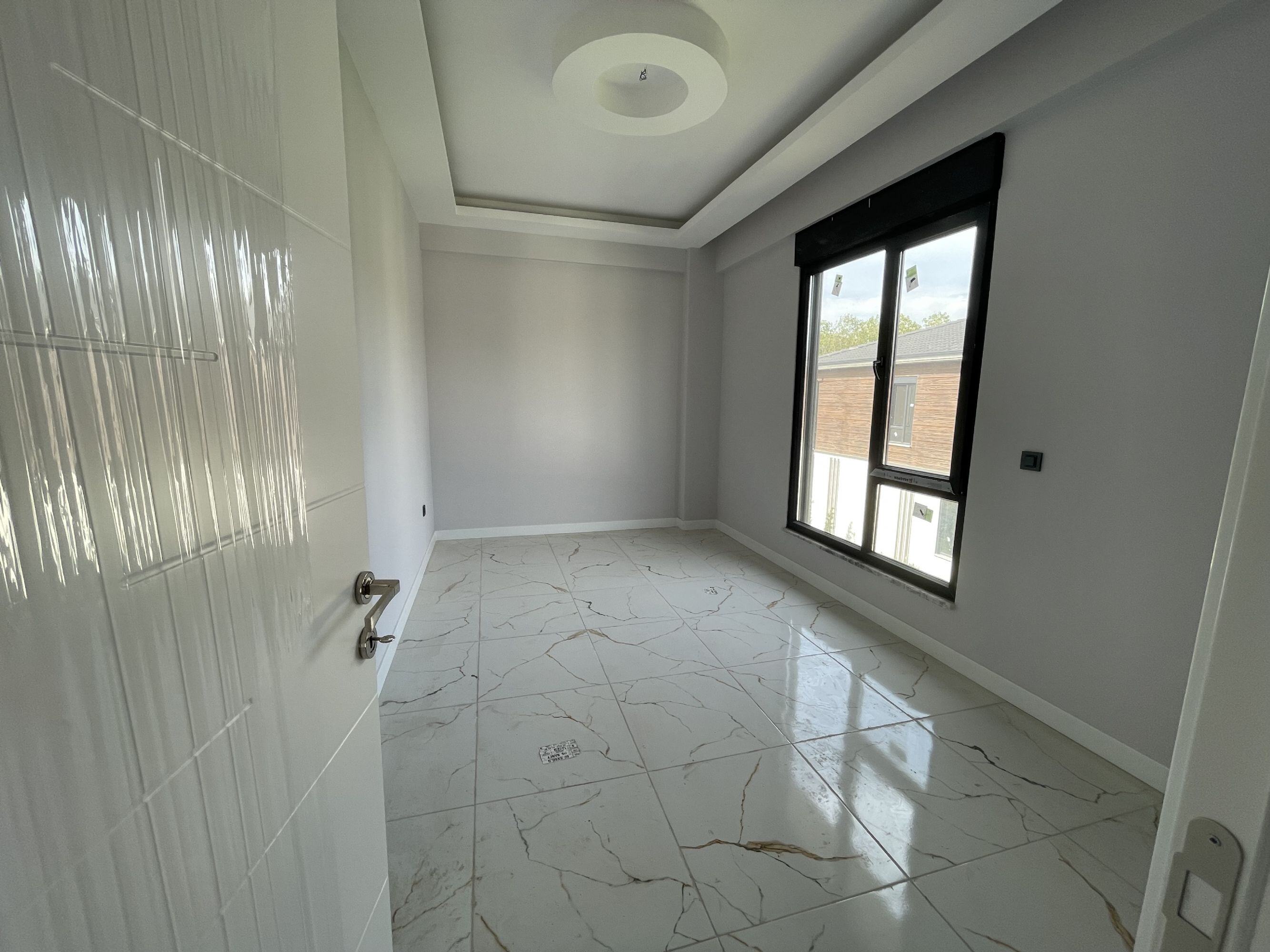 DÜZCE MERKEZ YAHYALAR MAH SATILIK TEKİL 4+1 VİLLA