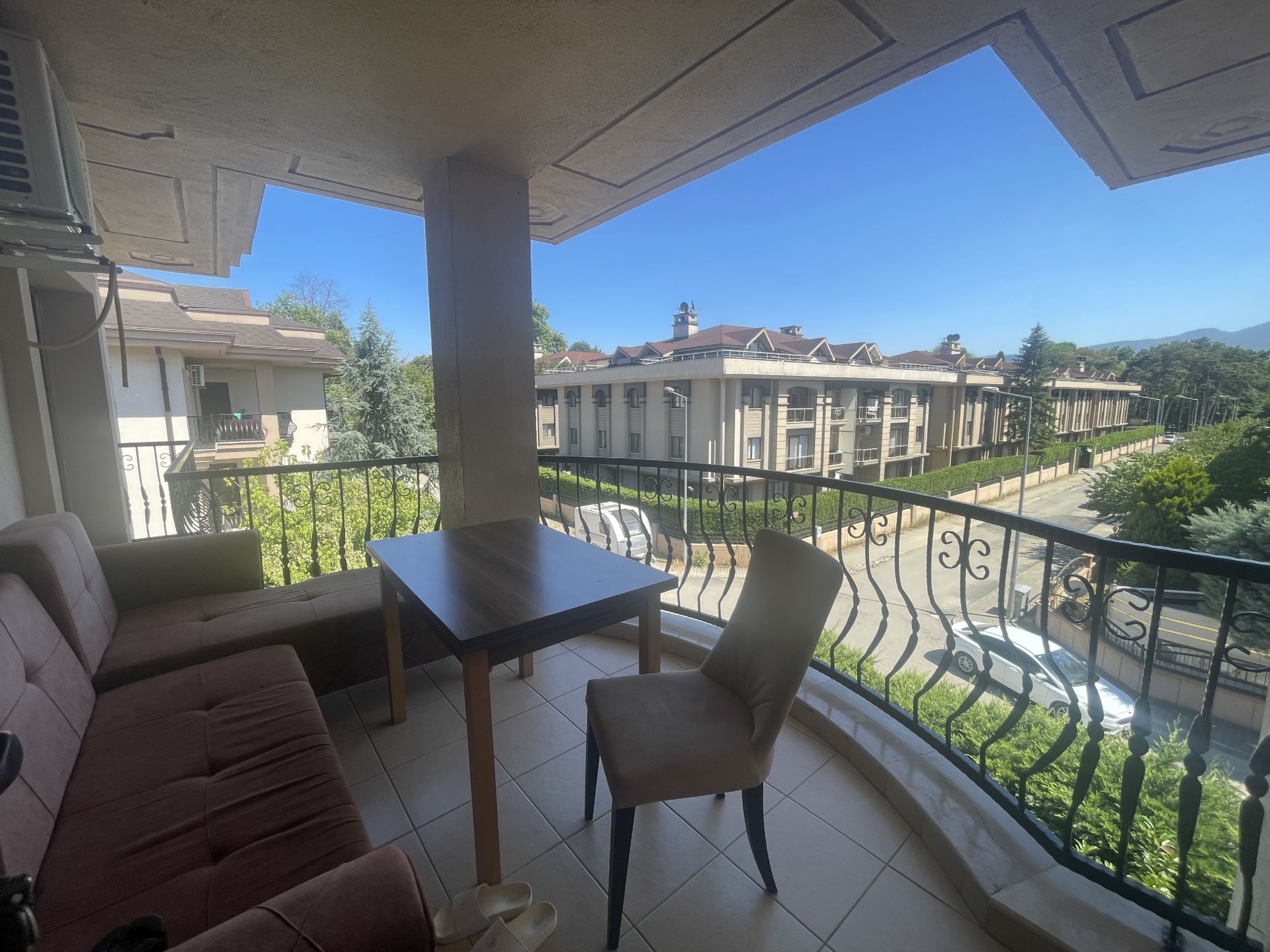 DÜZCE KÜLTÜR PARK SİTESİNDE ÖNÜ AÇIK SATILIK DUBLEX DAİRE