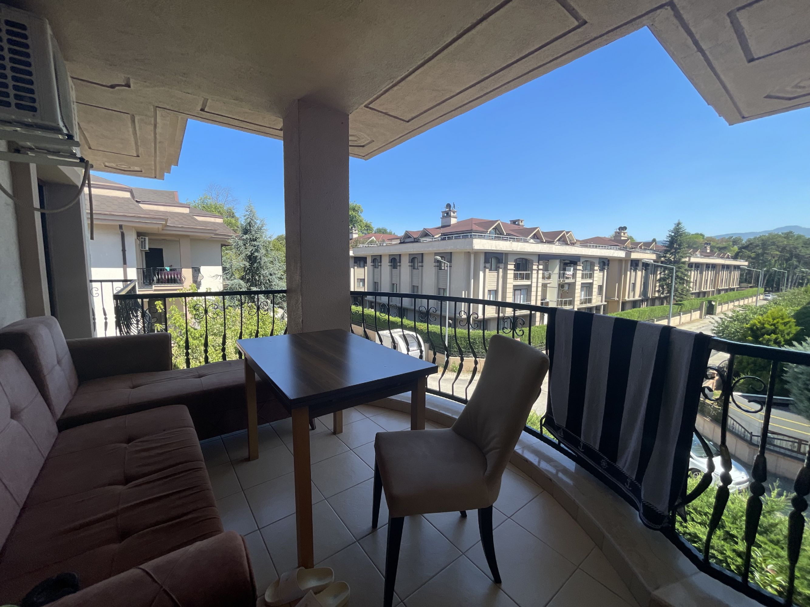 DÜZCE KÜLTÜR PARK SİTESİNDE ÖNÜ AÇIK SATILIK DUBLEX DAİRE