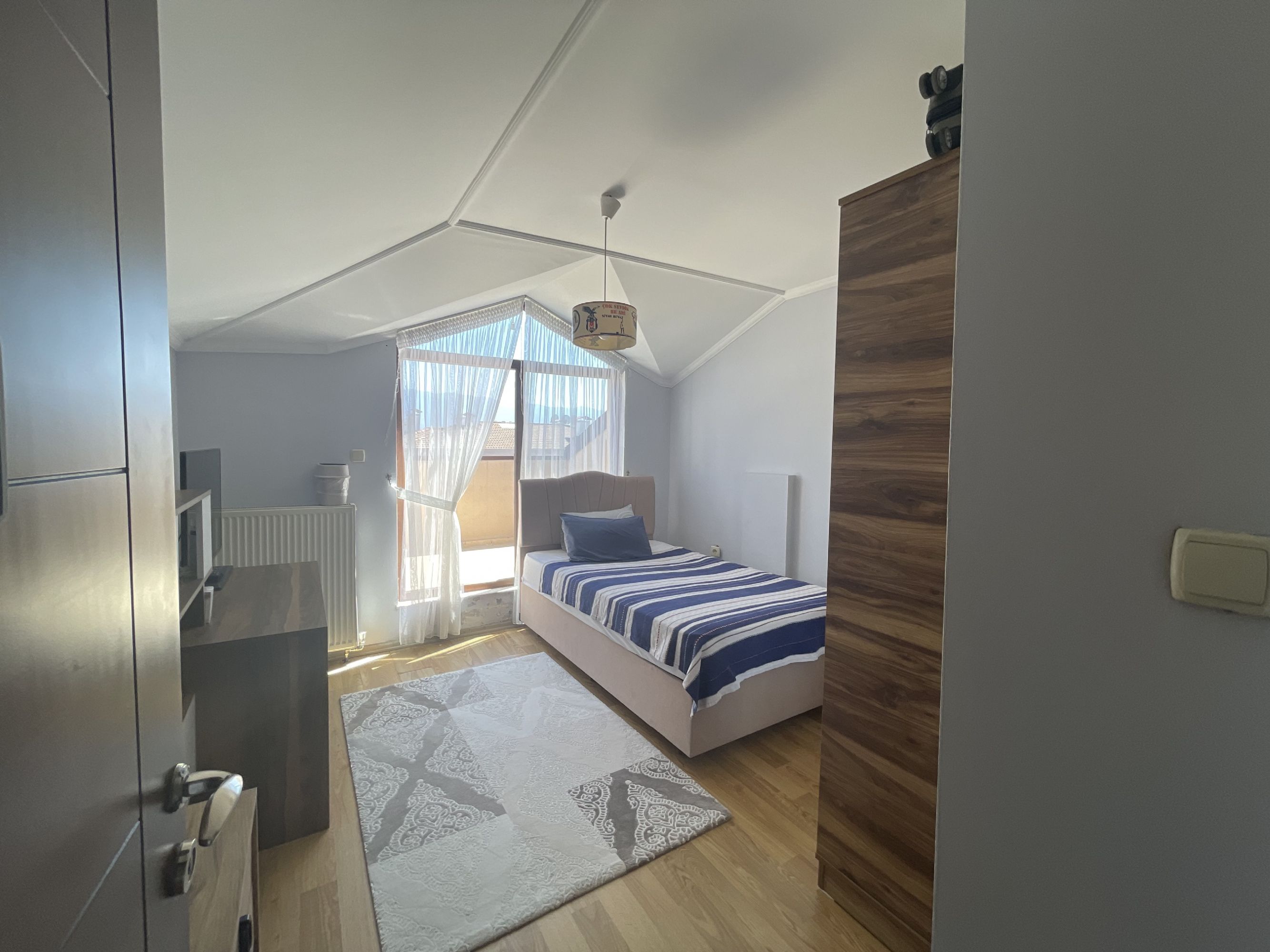 DÜZCE KÜLTÜR PARK SİTESİNDE ÖNÜ AÇIK SATILIK DUBLEX DAİRE