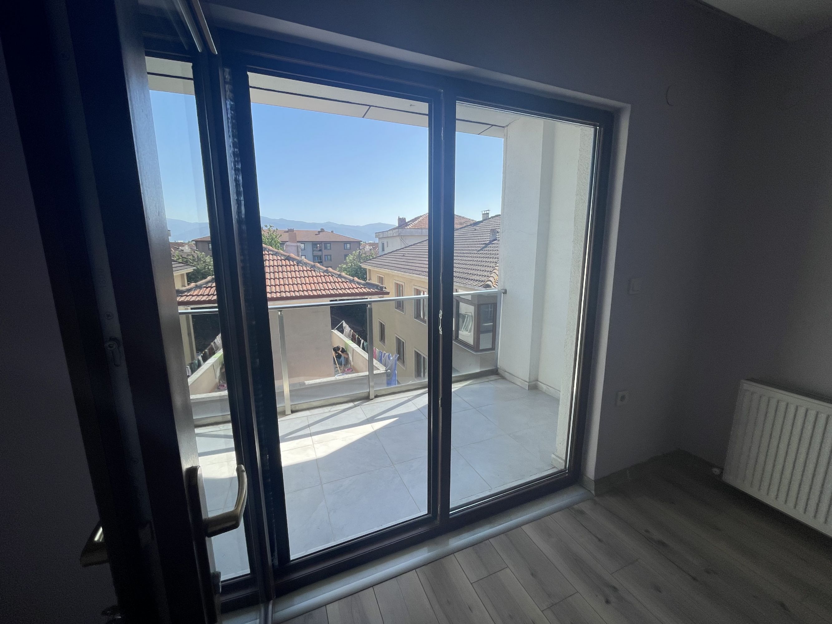 DÜZCE MERKEZ UZUNMUSTAFA MAH SATILIK EN ÜST KAT DAİRE