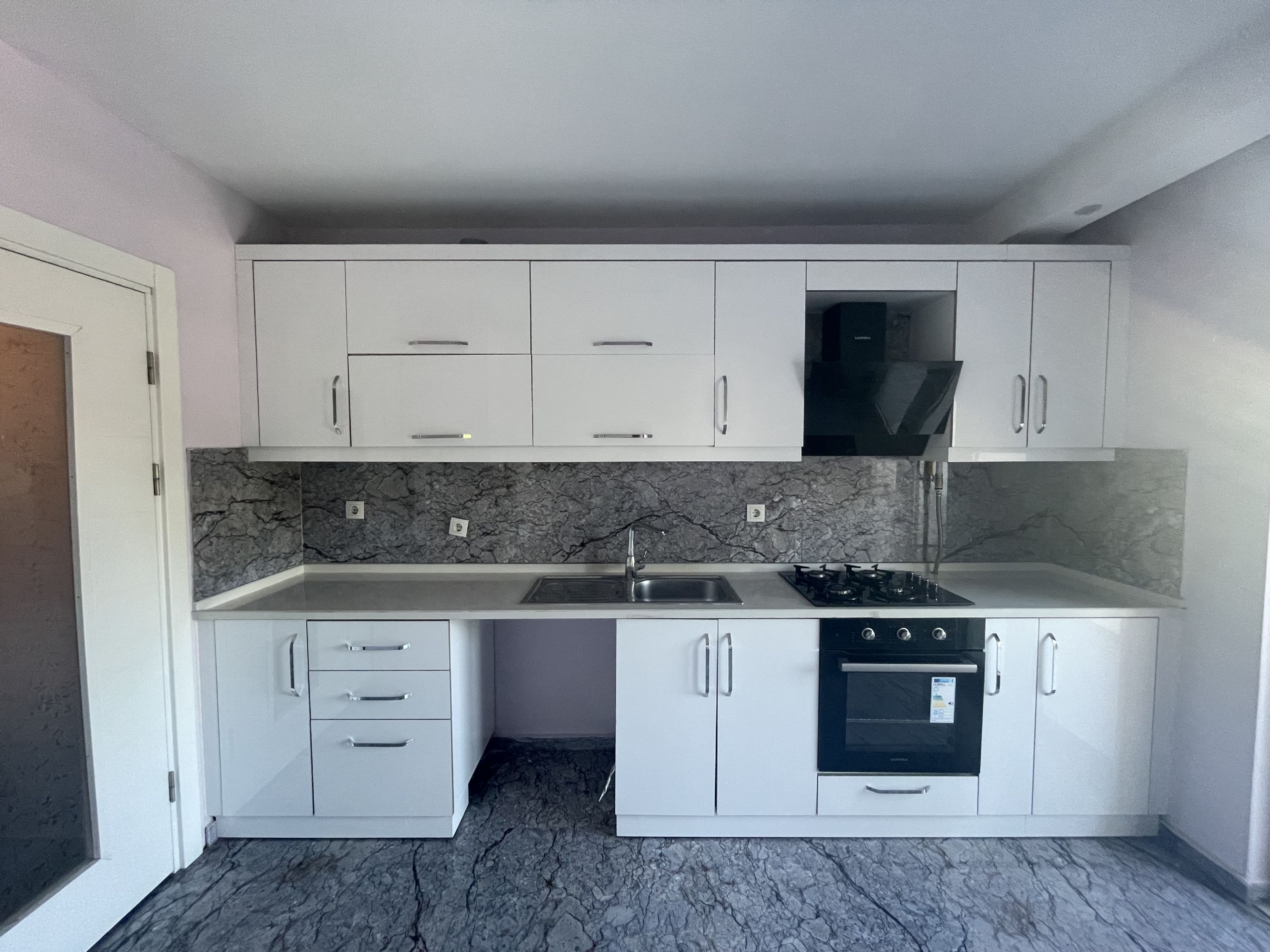 DÜZCE MERKEZ UZUNMUSTAFA MAH SATILIK EN ÜST KAT DAİRE