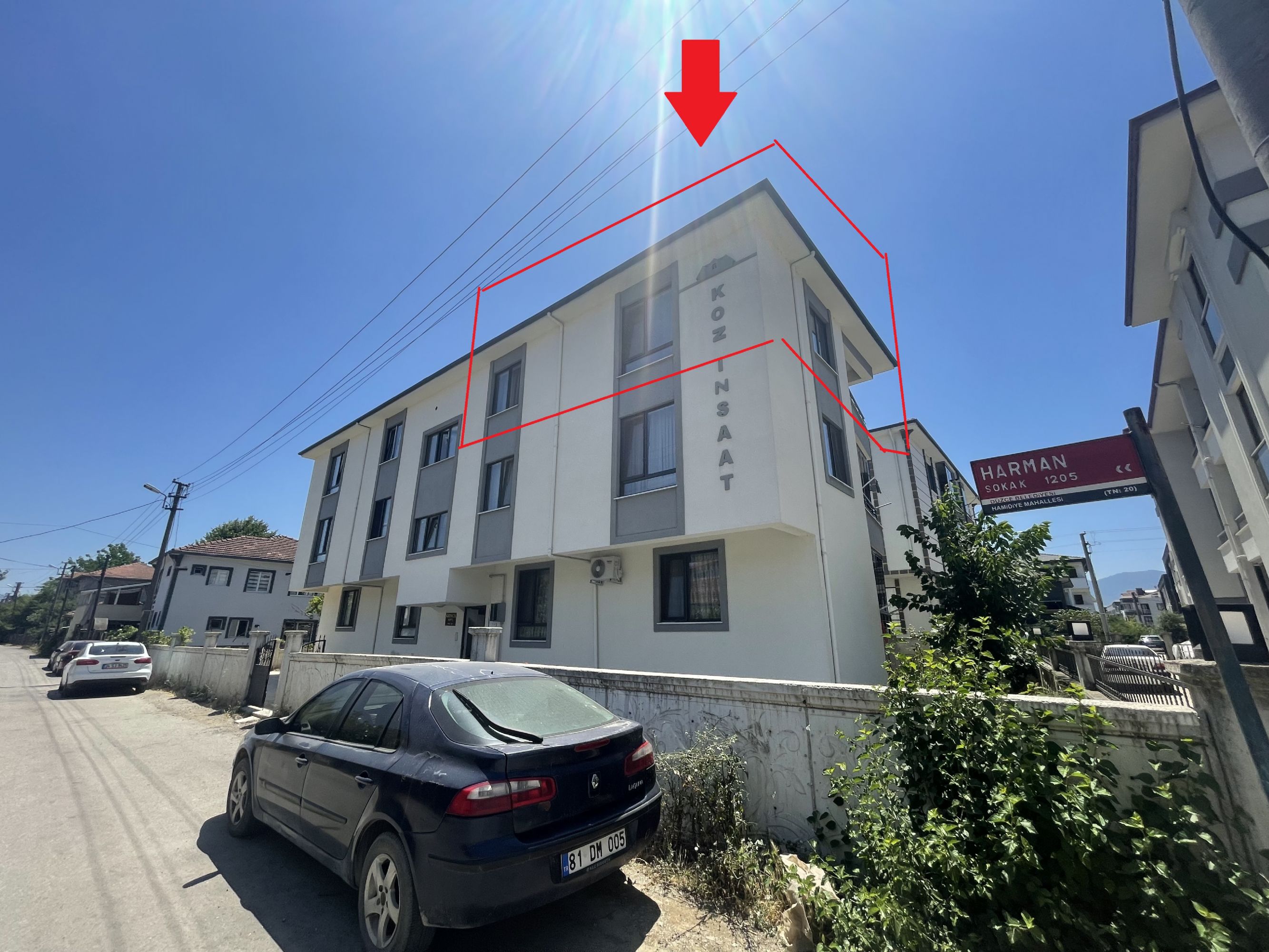 DÜZCE MERKEZ HAMİDİYE MAH EN ÜST KAT KÖŞE 2+1 SATILIK DAİRE