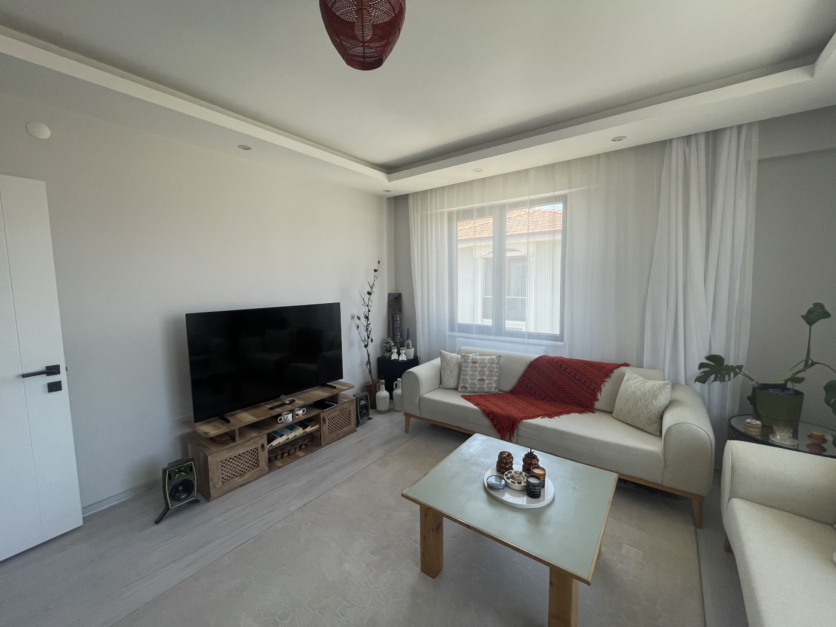 DÜZCE MERKEZ HAMİDİYE MAH EN ÜST KAT KÖŞE 2+1 SATILIK DAİRE