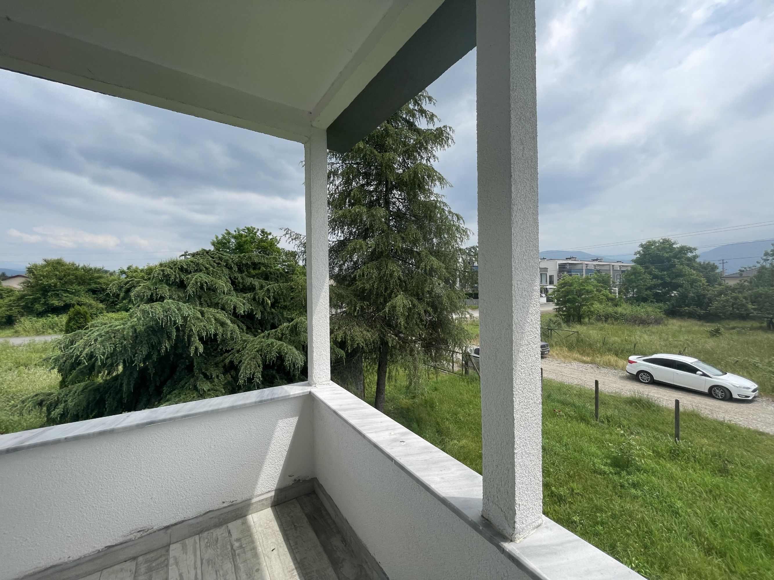 DÜZCE ŞIRALIK MAH SATILIK 875 M2 ARSA İÇİNDE MÜSTAKİL EV