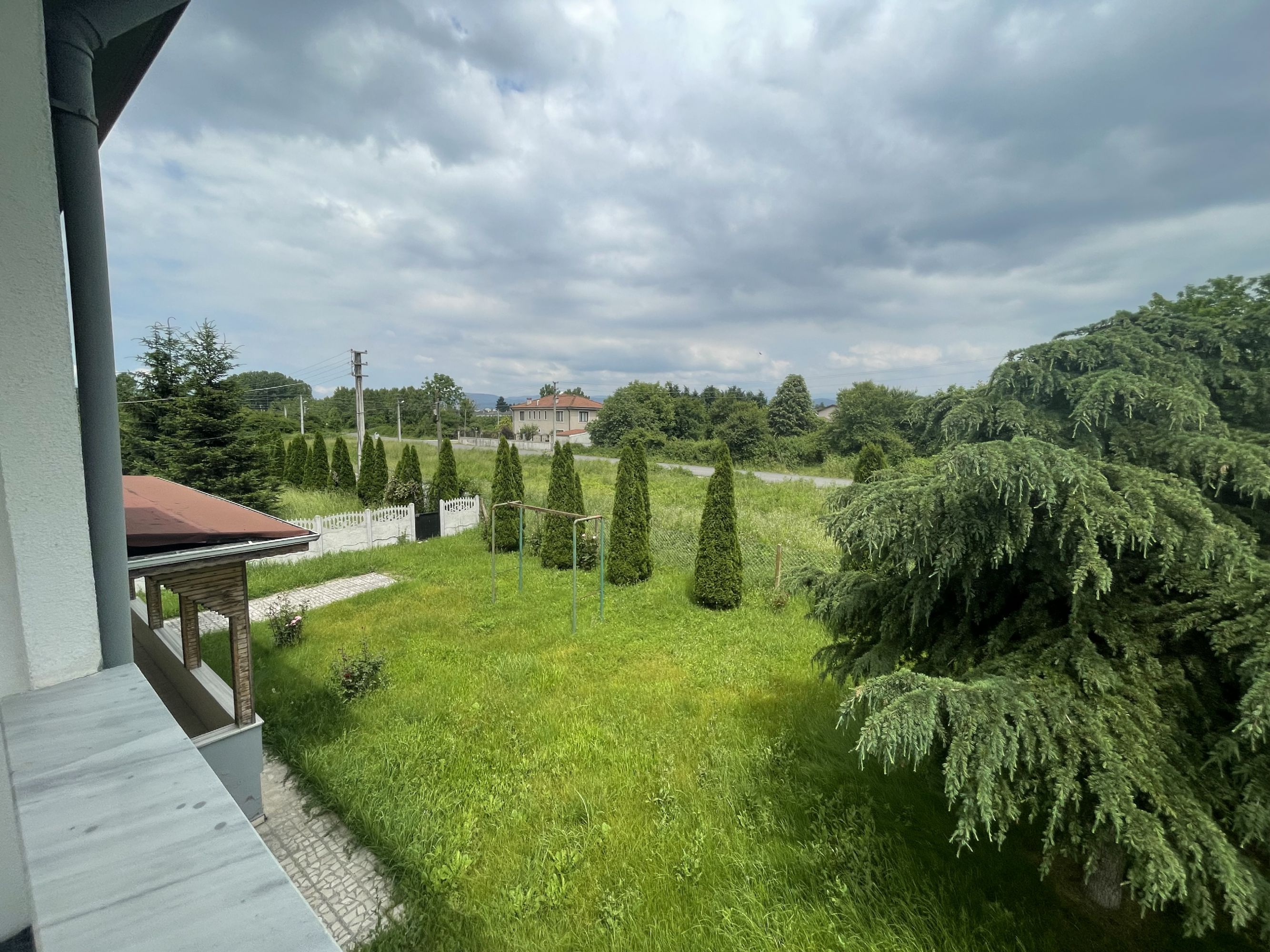 DÜZCE ŞIRALIK MAH SATILIK 875 M2 ARSA İÇİNDE MÜSTAKİL EV