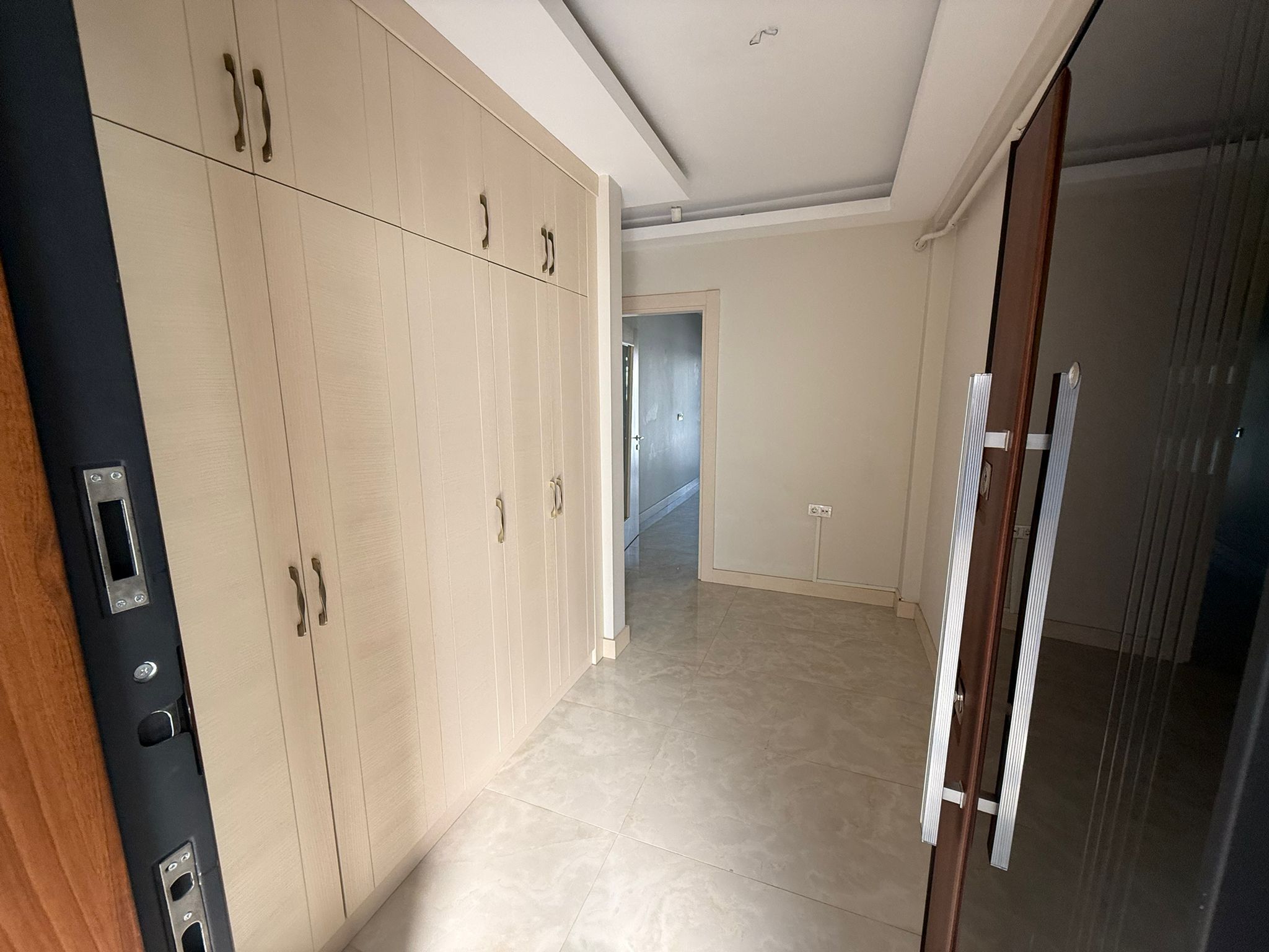 KÜLTÜR MAH MEHMET AKİF CADDESİ ÜSTÜ SATILIK LÜX 3+1 DAİRE