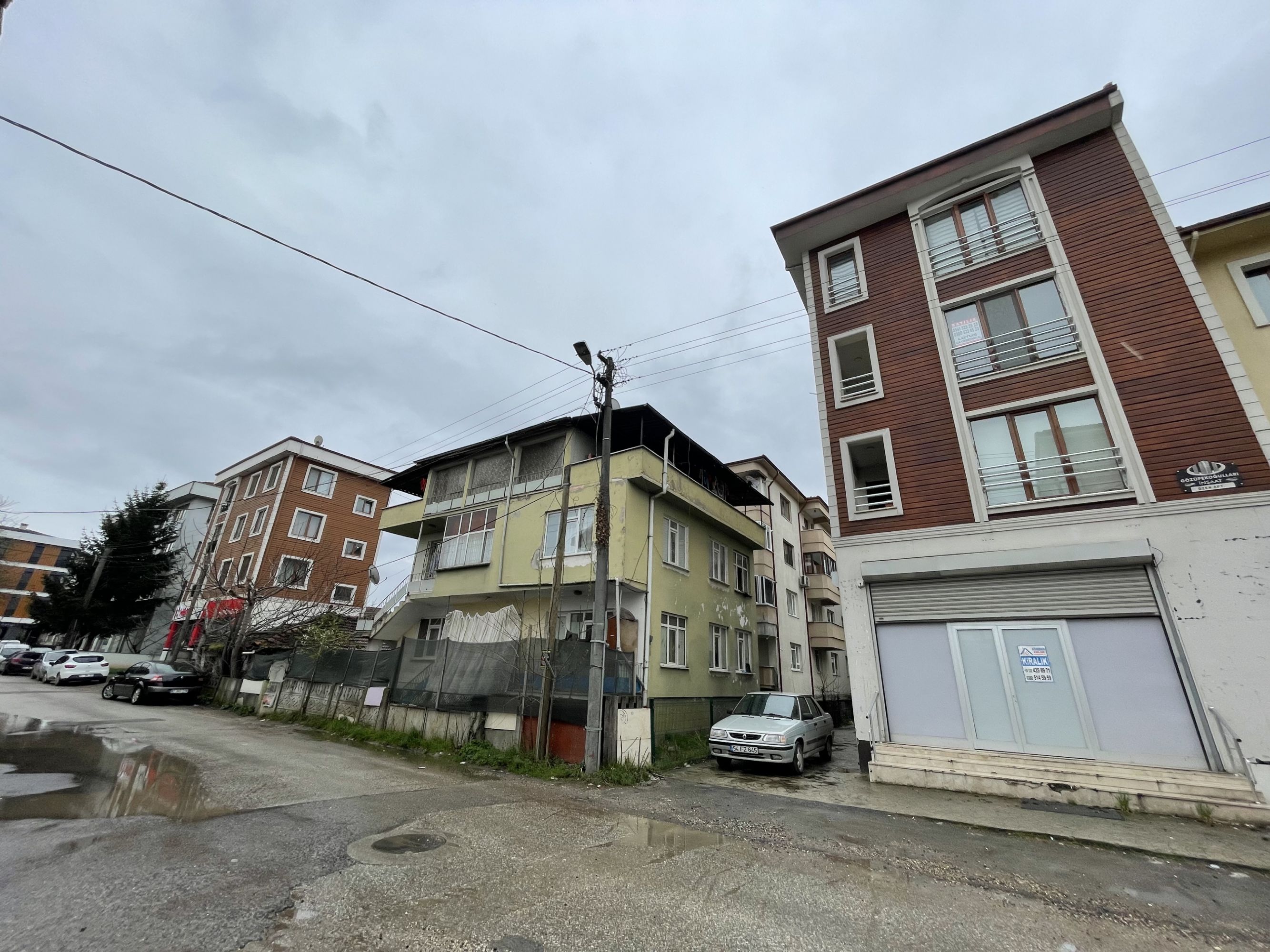 DÜZCE MERKEZ KÜLTÜR MAH ARA KAT SATILIK 2+1 DAİRE