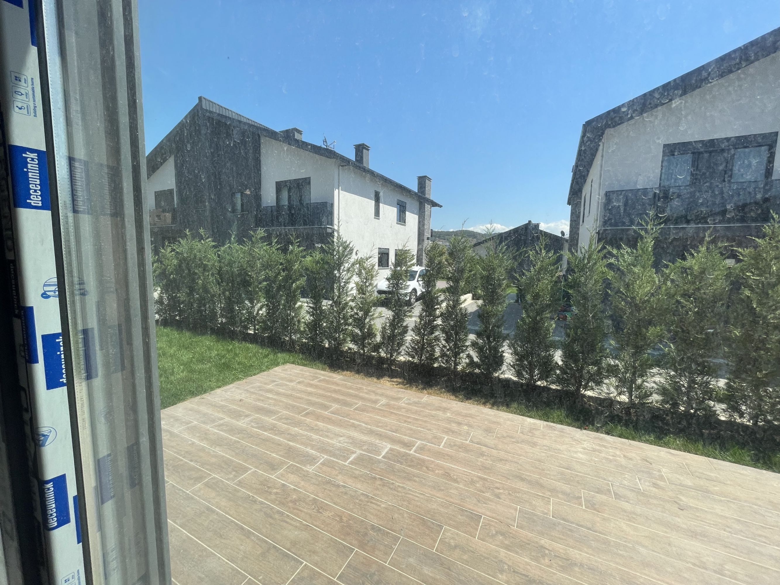 DÜZCE MERKEZ VADİ BAHÇEŞEHİRDE SATILIK TEKİL LÜX VİLLA