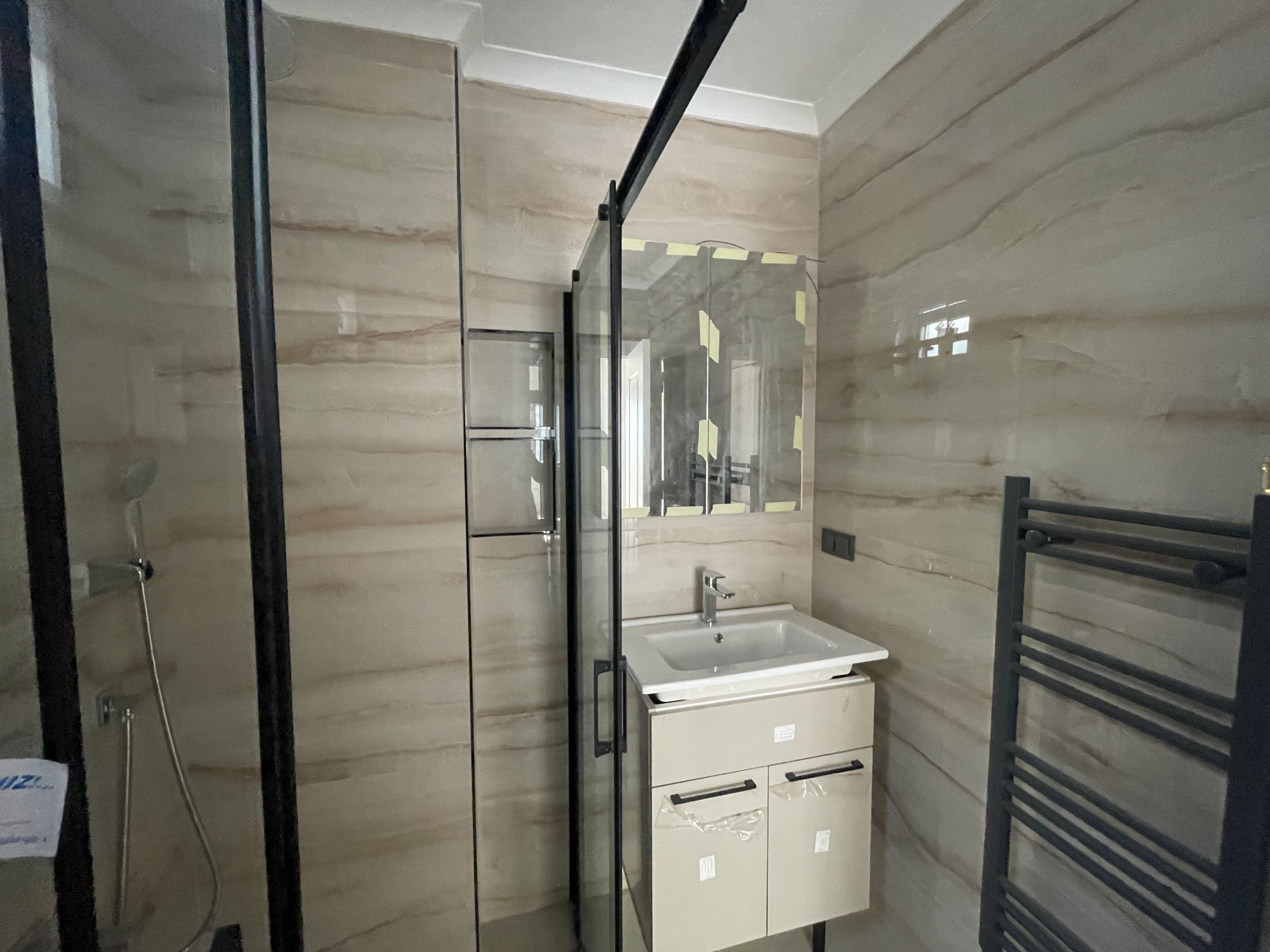 DÜZCE MERKEZ VADİ BAHÇEŞEHİRDE SATILIK TEKİL LÜX VİLLA