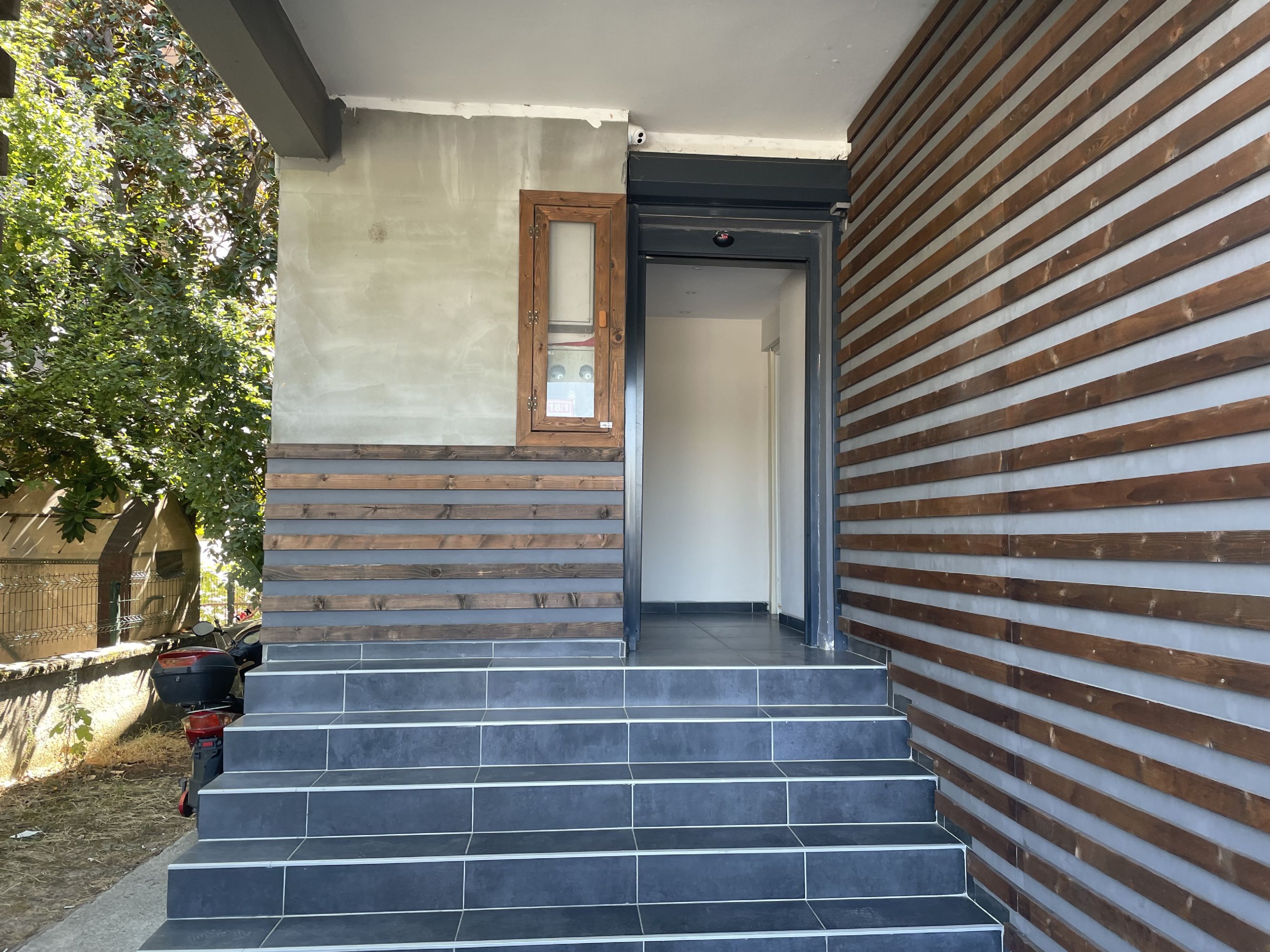 DÜZCE MERKEZ KÜLTÜR MAH SATILIK MÜSTAKİL BİNA